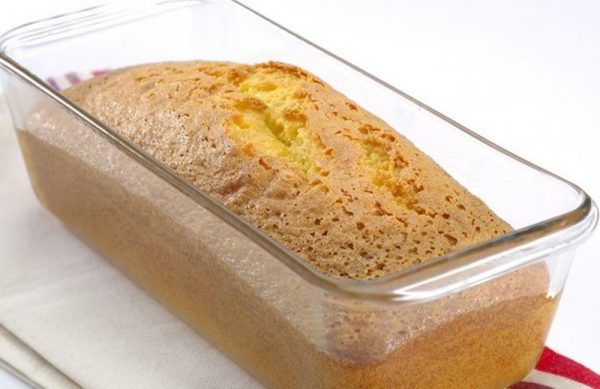 Pyrex Loaf Dish 28cm