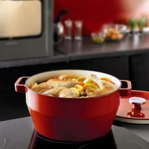 Pyrex Castiron Casserole Rnd Red 24cm 3.60Lt