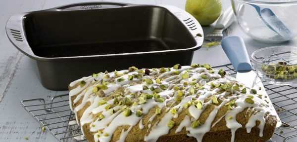 Pyrex Non-Stick Dish Rect 30x24cm