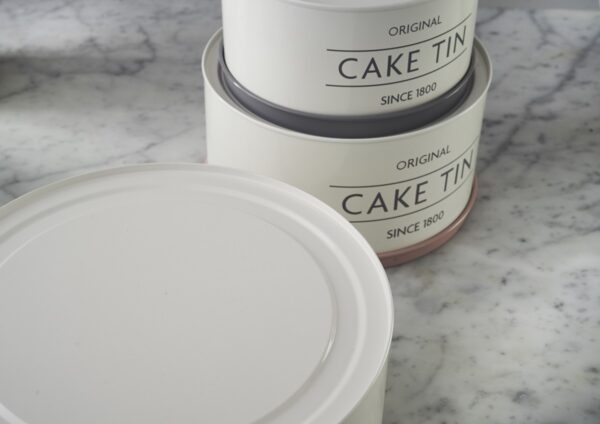 Mason Cash Storage Cake Tin Set 3 Pcs - Image 4