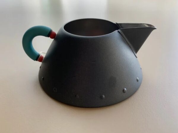 Creamer Black (B9096)