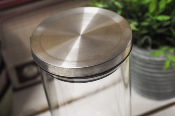 Glass Storage Jar with Lid 1.40Lt - Image 3