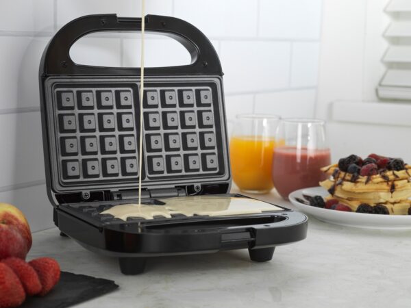 Progress Waffle Maker 2 Slice - Image 3