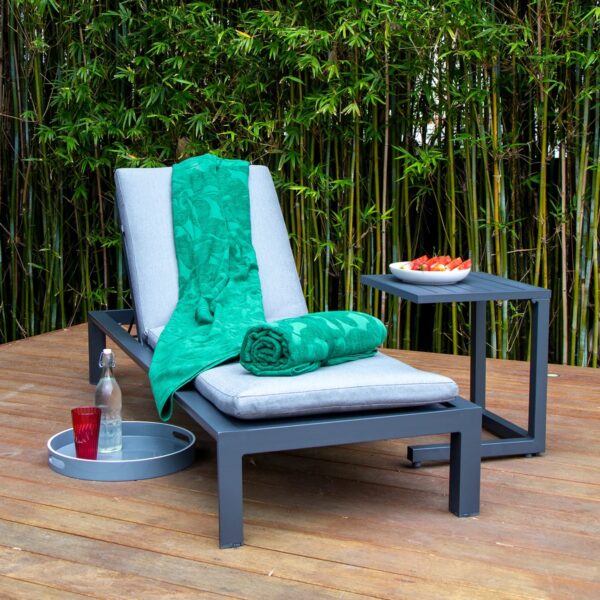 Matzo C-Side Table Grey