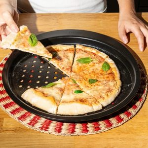 Glide Non-Stick Pizza Dish 31cm