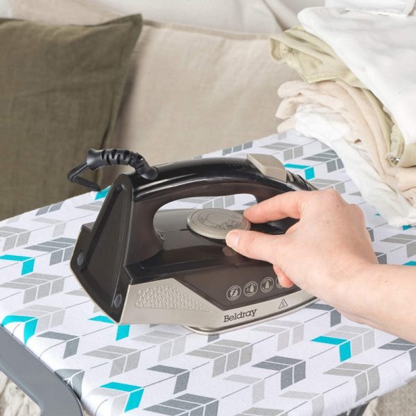 Beldray 2000W Iron - Image 5