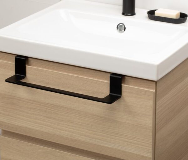 Flat Furniture Towel Rail Black - Image 5