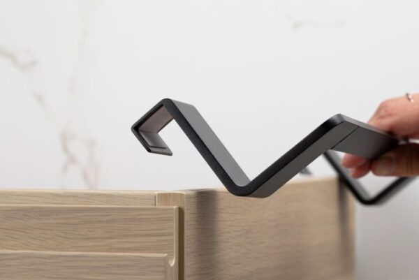 Flat Furniture Towel Rail Black - Image 7
