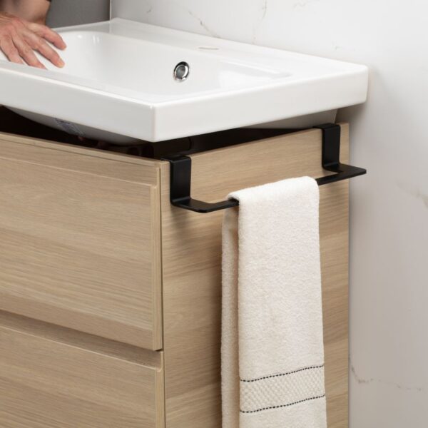 Flat Furniture Towel Rail Black - Image 2