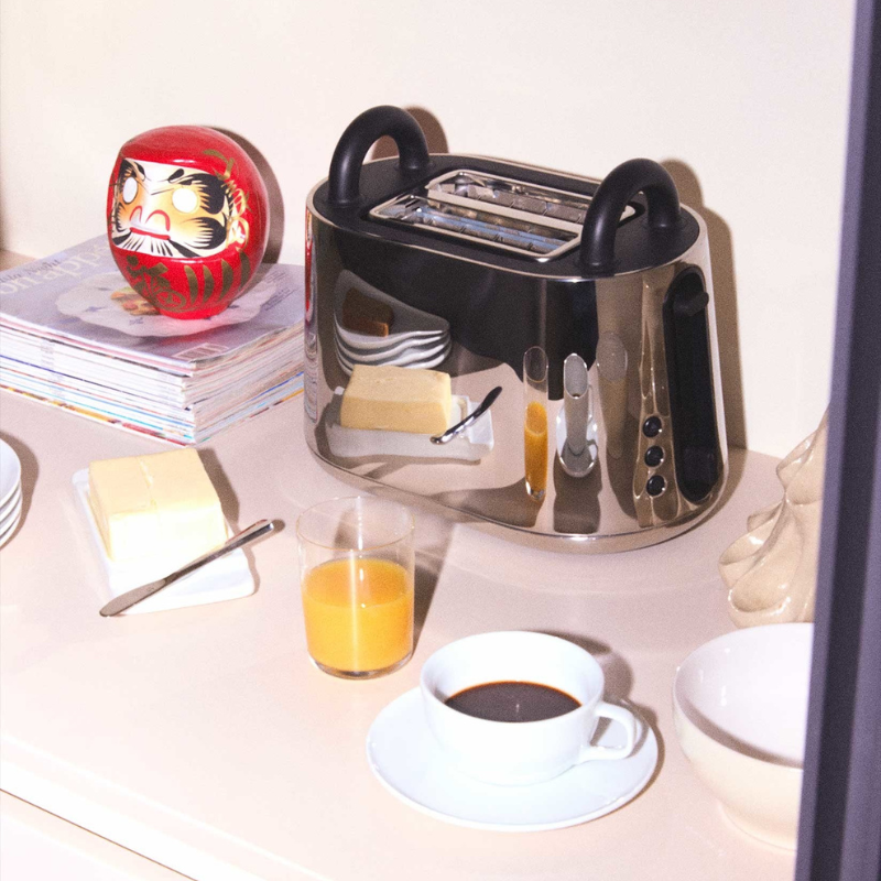 Toru Toaster Black (NE03 B)