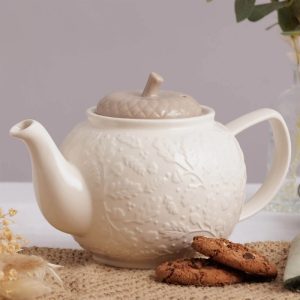 P&K Acorn 6 Cup Teapot