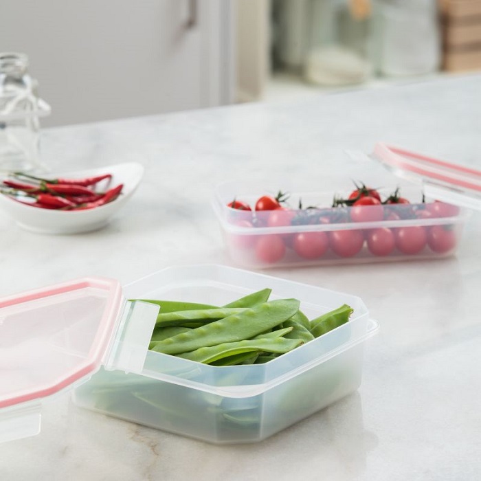 Clip Safe Food Container 1.30Lt