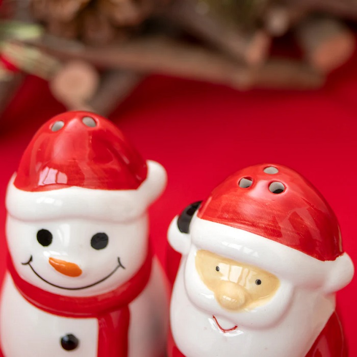 Xmas Pepper and Salt Shaker - Image 3
