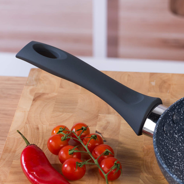 Russel Hobbs Nightfall Stone Frypan 20cm - Image 3