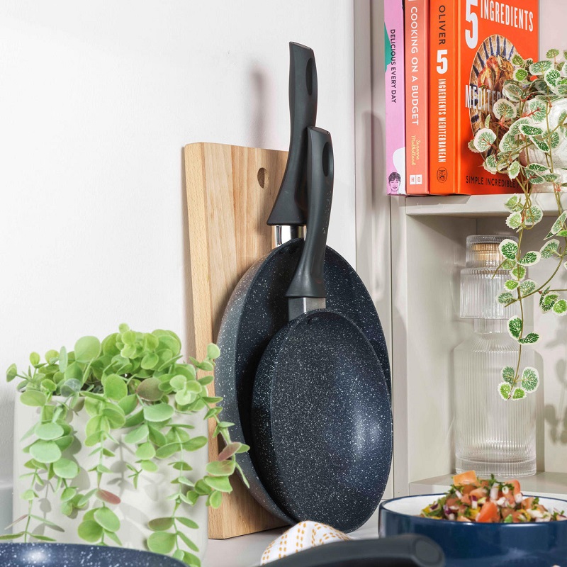 Russel Hobbs Nightfall Stone Frypan 28cm - Image 4