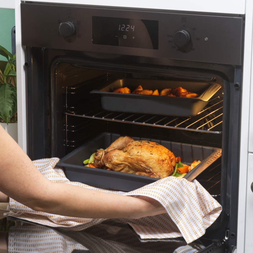 Russel Hobbs Shield 2 Pcs Roaster Set - Image 2